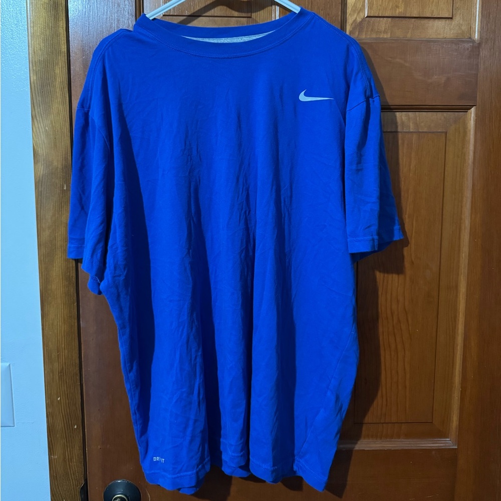 Men’s nike shirt